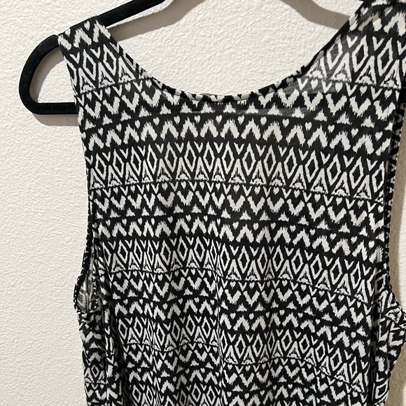 H&M Tank Top - Picture 3 of 6